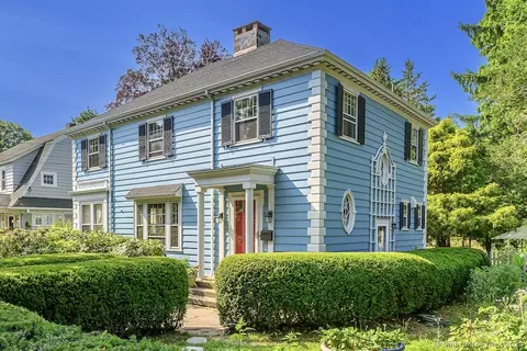 284 W Elm St, New Haven, CT 06515