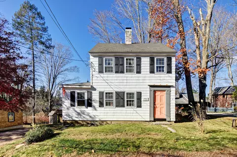 8 Keighley Pond Rd, East Hampton, CT 06424