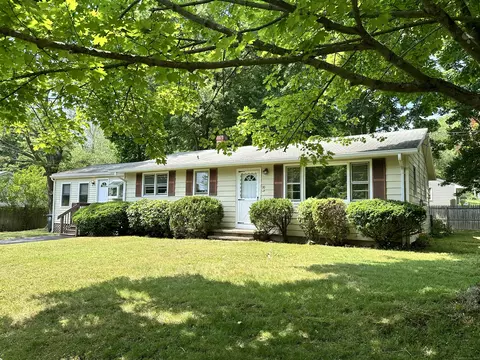 30 Ray Bob Rd, Milford, CT 06461
