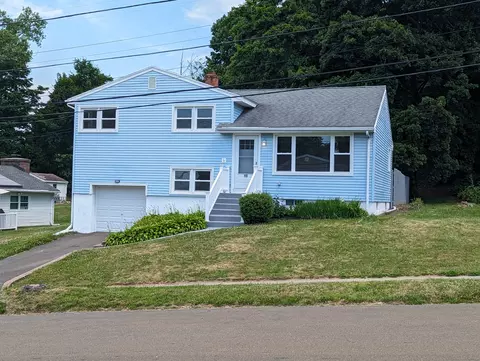 19 Newton St, East Haven, CT 06512