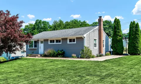 40 Huber St, New Britain, CT 06053