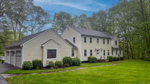 224 Opening Hill Rd, Madison, CT 06443