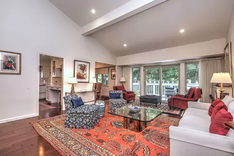 360 Fountain St #43, New Haven, CT 06515
