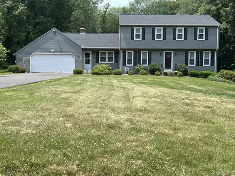 31 John Marshall Dr, Glastonbury, CT 06033
