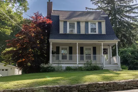 7 Parent Hill Rd, Plainfield, CT 06354