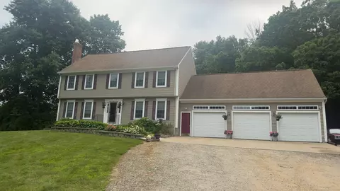 207 N Farms Rd, Coventry, CT 06238