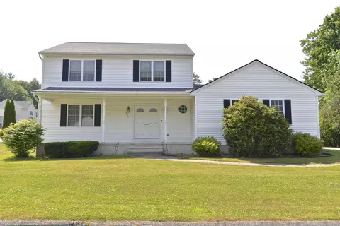 551 Wood Duck Dr, Torrington, CT 06790