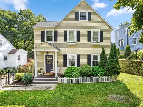 9 Palmer St, Stamford, CT 06907