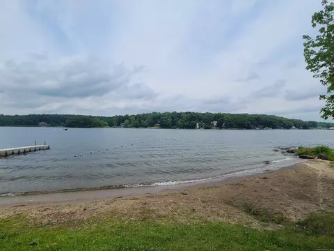 96 Hickory Dr, Coventry, CT 06238 | 17 Photos - Movoto