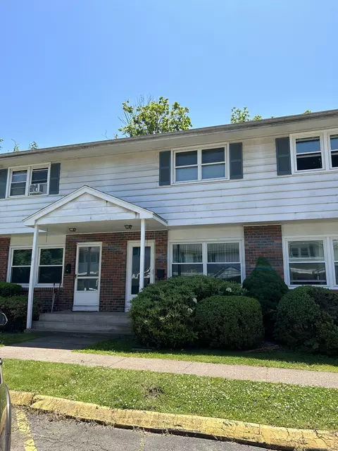 16 Lawton Rd #29, Manchester, CT 06042