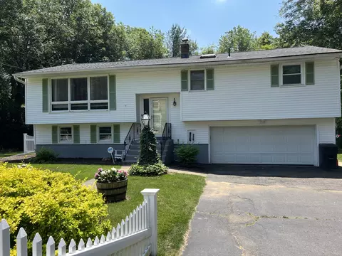 167 Munson Rd, Wolcott, CT 06716