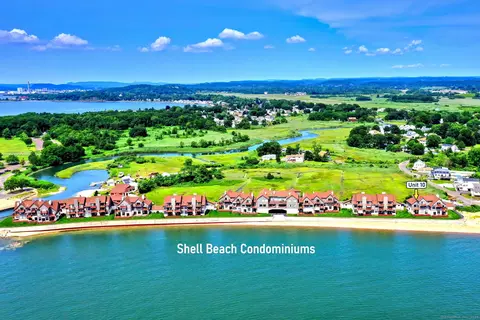 2 Old Town Hwy #10, East Haven, CT 06512