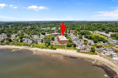 185 Melba St #302, Milford, CT 06460