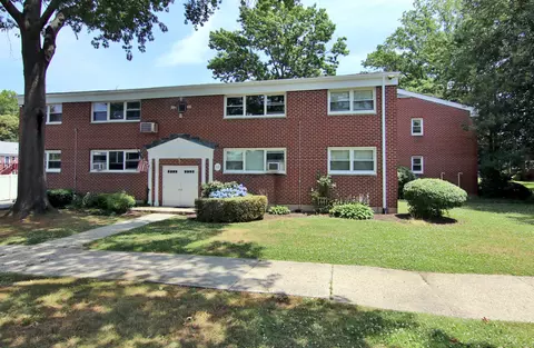 32 Courtland Ave #4, Stamford, CT 06902