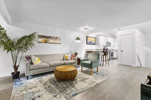33 Evergreen Rd, Torrington, CT 06790