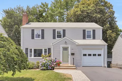 155 Griswold Dr, West Hartford, CT 06119