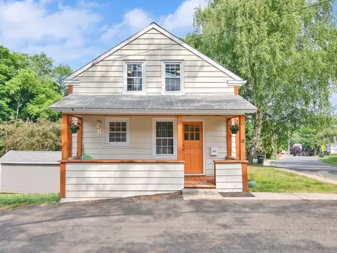 18 Center St, Stafford Springs, CT 06076