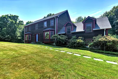 1383 Monroe Tpke, Monroe, CT 06468