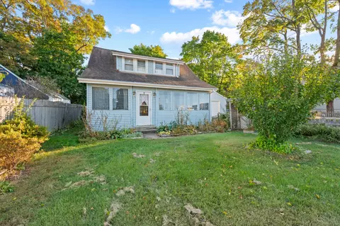 32 Prentice St, Plainville, CT 06062