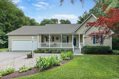 1762 Glasgo Rd, Griswold, CT 06351