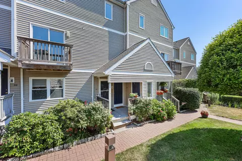 42 Glenrock #42, Norwalk, CT 06850