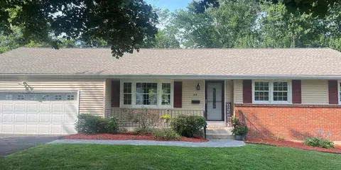 44 Hartwell Rd, West Hartford, CT 06117