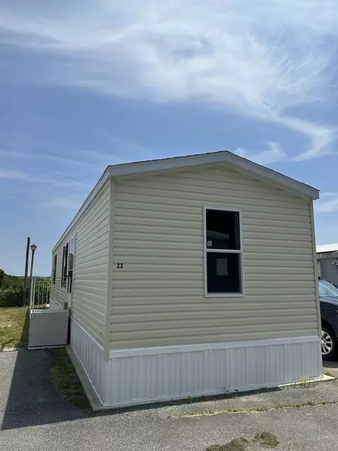 435 High St # 23, Groton, CT 06340