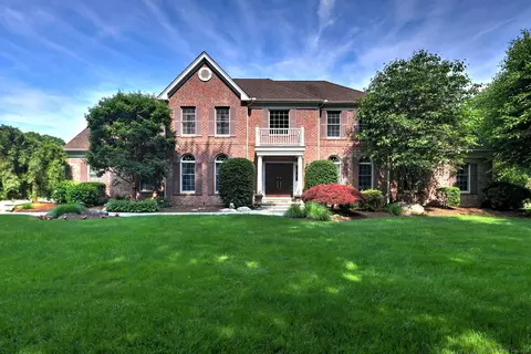 630 Ridge Rd, Orange, CT 06477