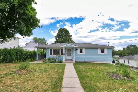 80 Charlotte St, Watertown, CT 06779