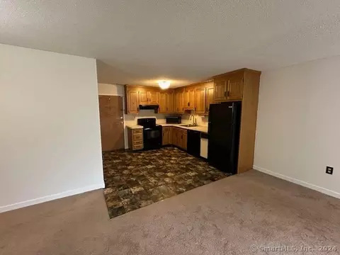 50 Long St #1, New Britain, CT 06051