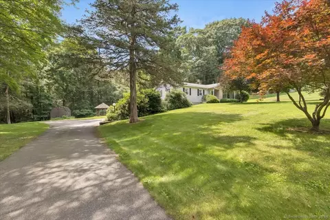 26 Otto Dr, Harwinton, CT 06791