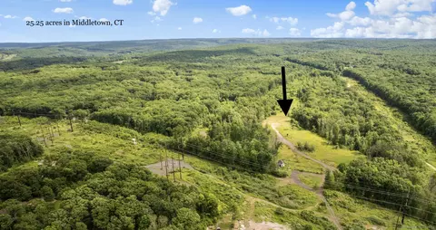 East Mount Road, Middletown, CT 06457