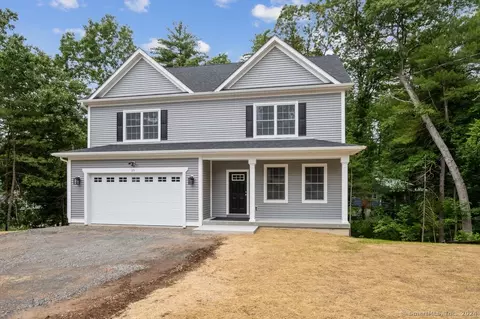 25 Circle Dr, Burlington, CT 06013