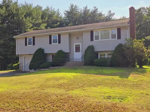 14 Wilton Rd, Southington, CT 06489