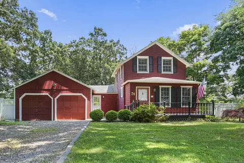 74 Toilsome Ave, Norwalk, CT 06851