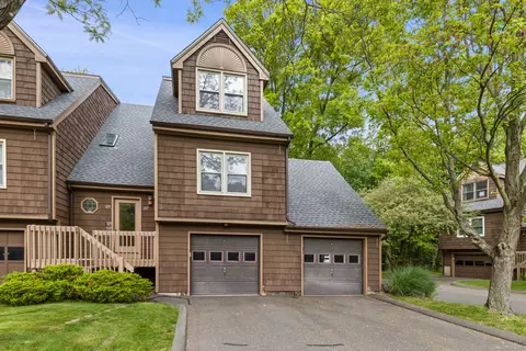129 Meadow St #129, Milford, CT 06461
