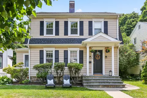 275 Euclid Ave, Fairfield, CT 06825