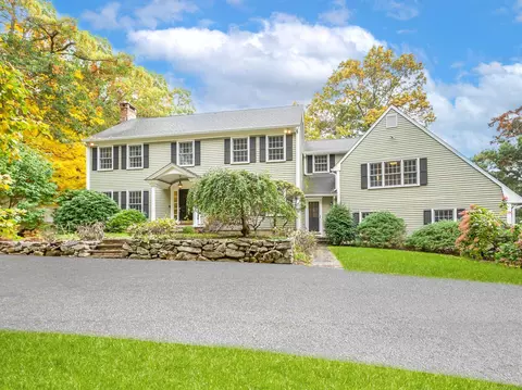 961 N Park Avenue Ext, Redding, CT 06896