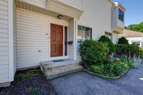 85 N Main St #50, East Hampton, CT 06424