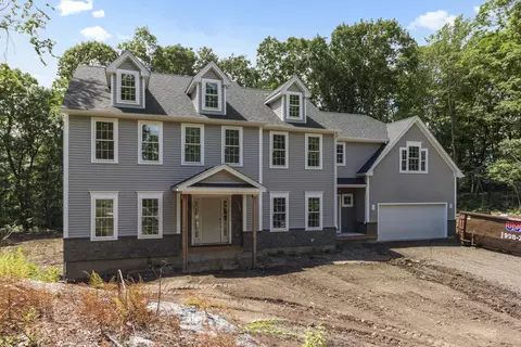 60 W Ridge Ct, Cheshire, CT 06410