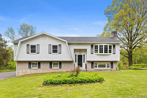 328 Bassett Rd, Watertown, CT 06795