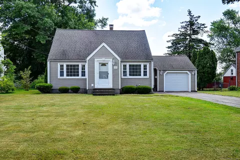 211 Starr Dr, Rocky Hill, CT 06067