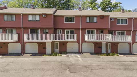146 Churchill Dr, Newington, CT 06111