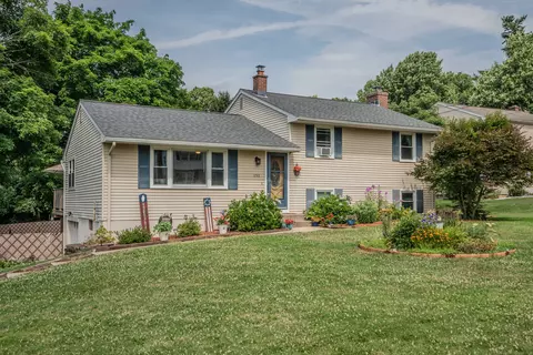 151 Hourigan Dr, Meriden, CT 06451