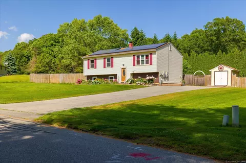 12 Nauset Ave, Killingly, CT 06239