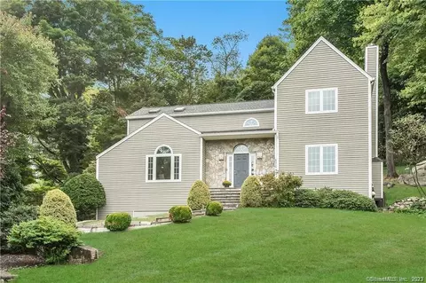 876 Stillwater Rd, Stamford, CT 06902