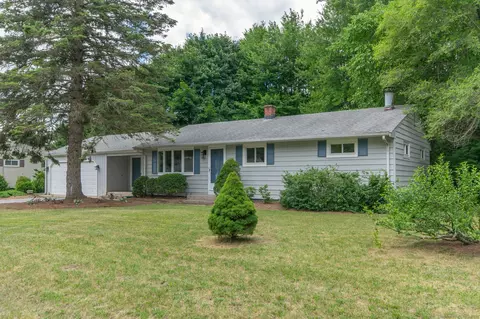 7 Spring Garden Rd, Enfield, CT 06082