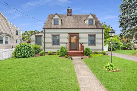 75 Newtown Ave, Stratford, CT 06614
