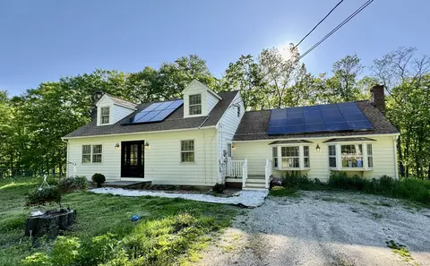 23 Burnett Rd, New Milford, CT 06776