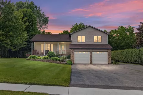 77 Debbie Dr, South Windsor, CT 06074